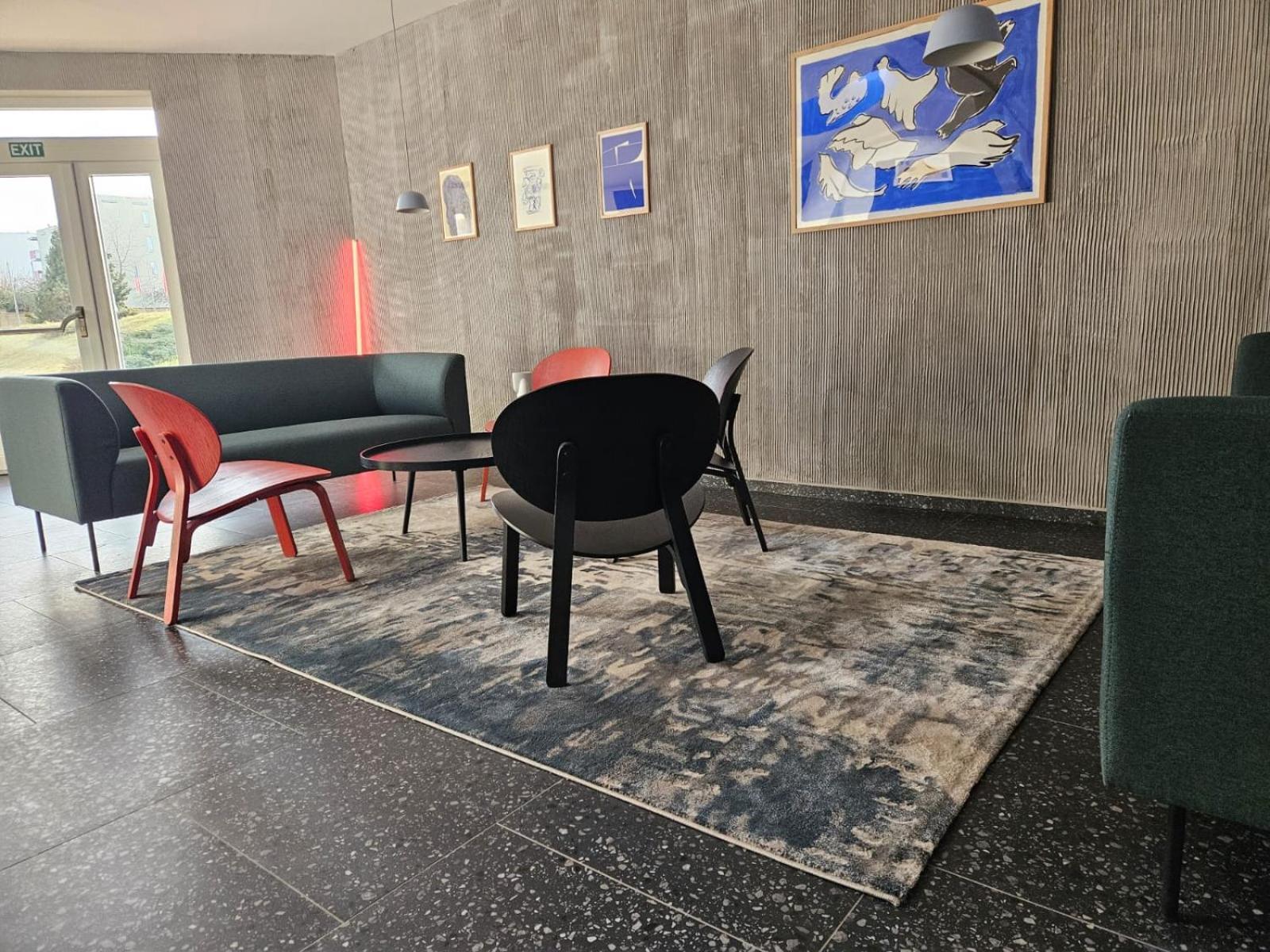 Apartmán Live-inn 2 Bdr Family For 1-8 Guests, 20 Mins To Center, Lift, Gym, Reception, Parking, Roof Terrace, Game & Party Praha